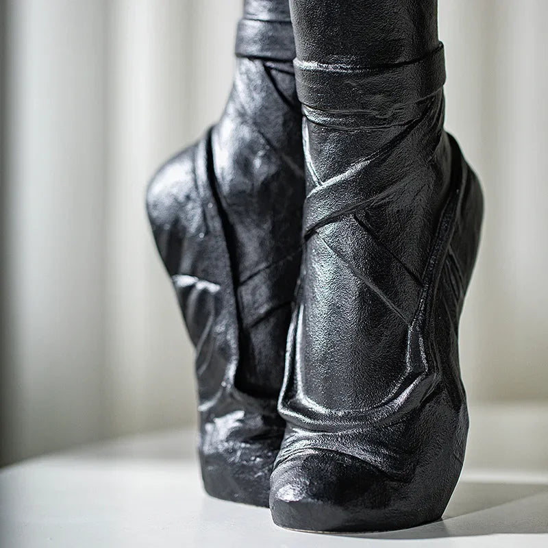 Pirouette Grace Ballet Vase